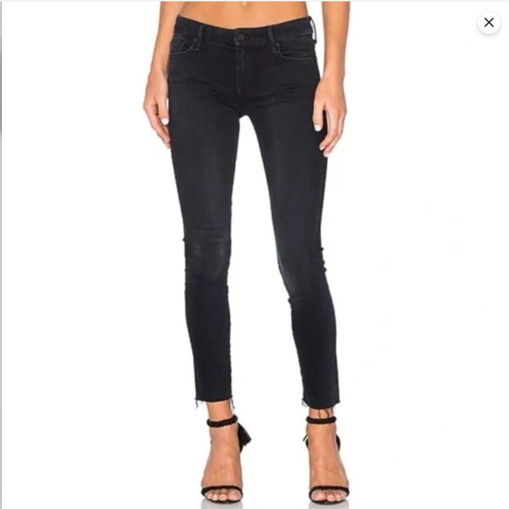 Mother Looker Ankle Fray Denim Jeans in Blackbird Size 31